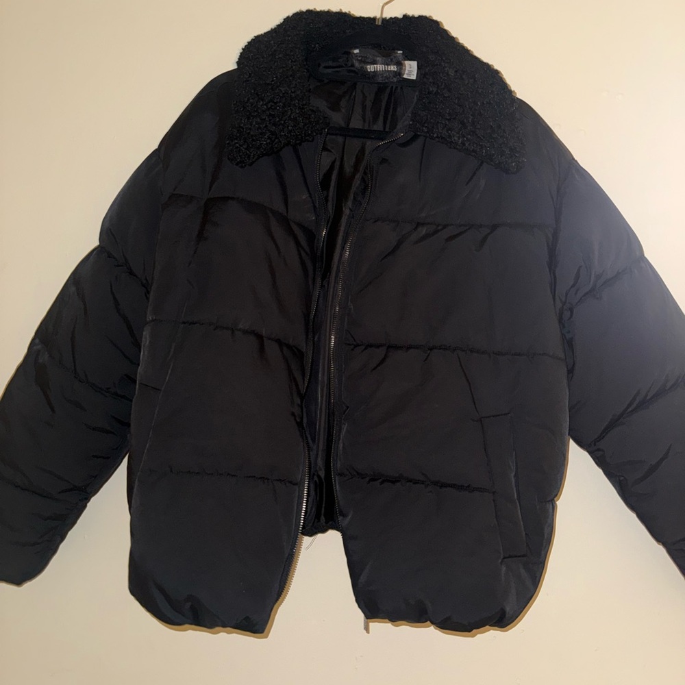 Women's Black Puffer Jacket